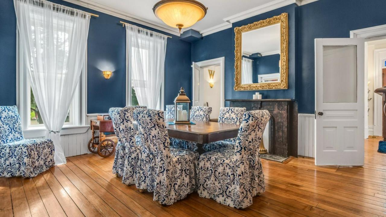The Woodbridge House Hotel Kingsville Buitenkant foto