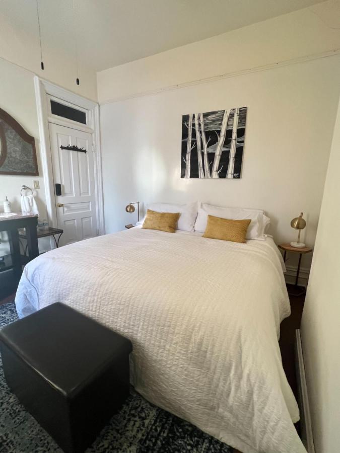 The Woodbridge House Hotel Kingsville Buitenkant foto